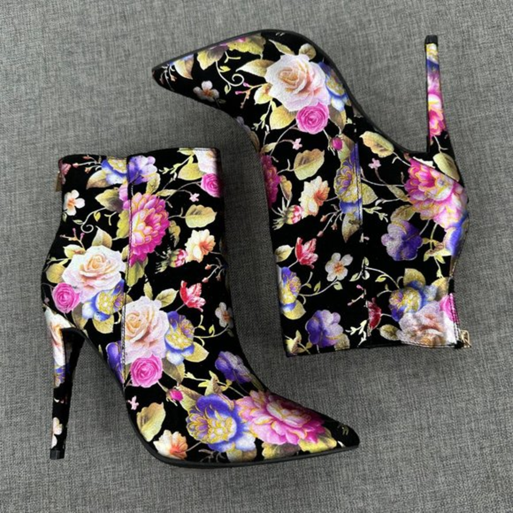 Anne Michelle Floral Heel Booties Black‎ Multicolor Zipper  Size 8 Brand New